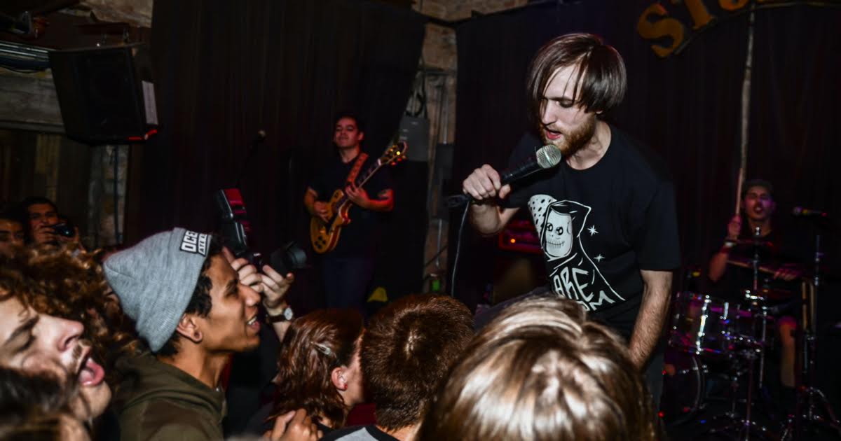 Pop Punk Singer Urges Crowd To Respect Women Besides The Ones He Sings 