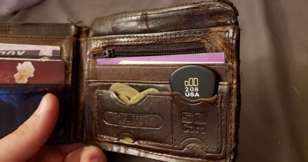 pick, wallet, just in case