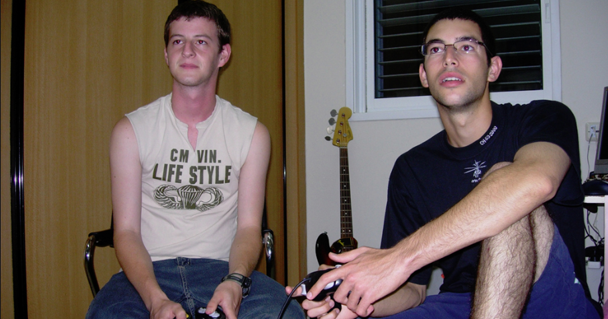 College Roommates Try To Save Relationship By Having A Gamecube