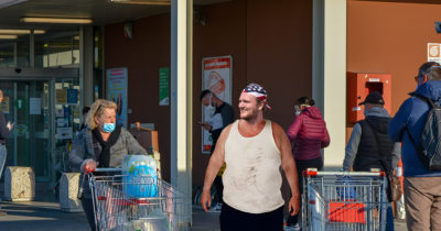 right wing, mask, shoppers, beer