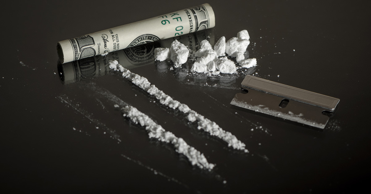 HardStyle_cocainelines-lines2