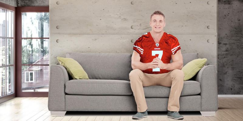 I Agree With Colin Kaepernick: the National Anthem Is Gay