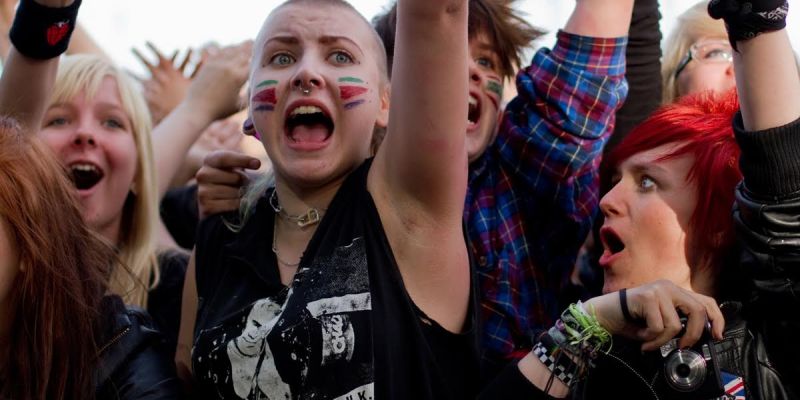 If I Don't Constantly Scream the Name of the Biggest Song, They'll Forget to Play It