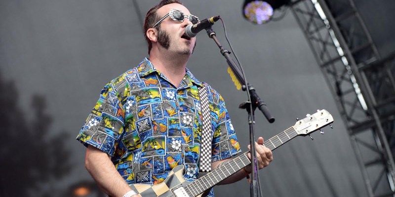 Aging Reel Big Fish Frontman Starting to Find Grey Triangles in Hawaiian Shirts Aging Reel Big Fish Frontman Starting to Find Grey Triangles in Hawaiian Shirts