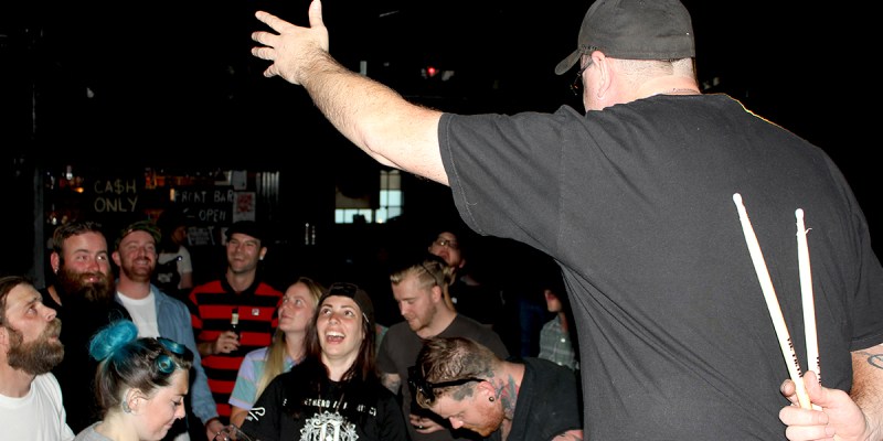 sticks, drummer, drums, confused, crowd, audience