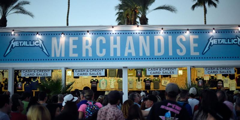 metallica, merchandise, merch, james hetfield, lars ulrich, lawsuit, economy,