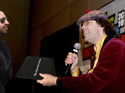 nardwuar, gift, surprise, canada