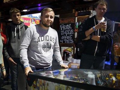 dive bar, renovations, pinball