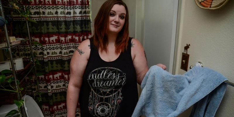 towel, tour, touring, dirty, host, band