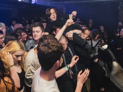 canadian, goose, mosh pit