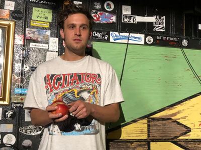 apple, show, knife, story