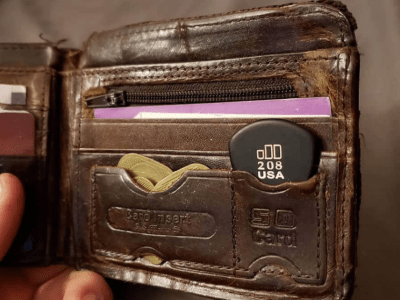 pick, wallet, just in case
