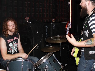 drummer, singer, audience