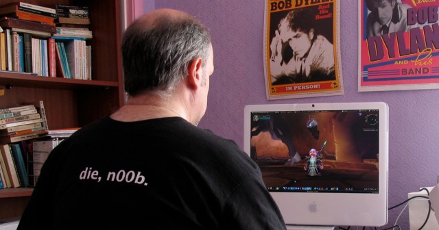 MMORPG Player Accidentally on Day 32 of Self Quarantine