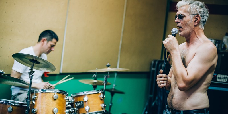 creepy, all ages, show