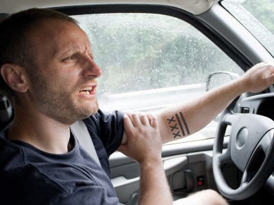 van, rental, damaged