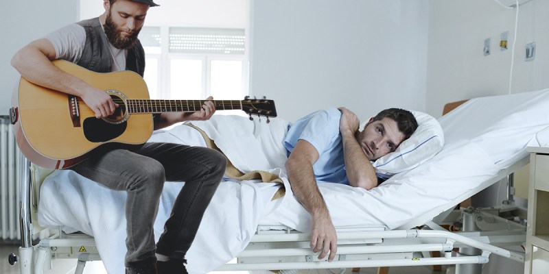 guitarist, coma, out of tune