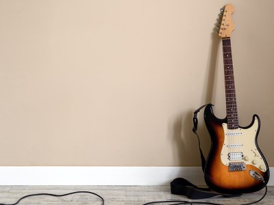 squier, strat, forever home