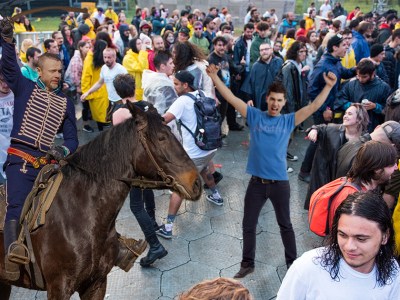 windmill, pit, dance, tilted