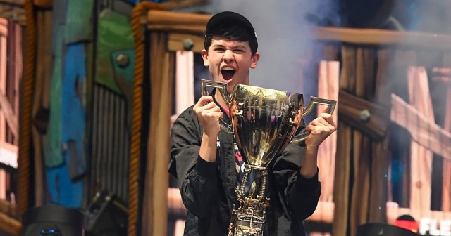 Fortnite World Cup Winner Bugha Offered $3 Million Prize in Lump Sum, Annuity, or V-Bucks