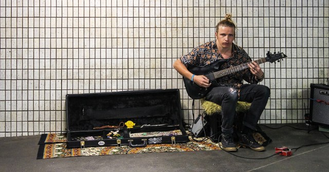 Street Musician Really Could Use Street Sound Guy