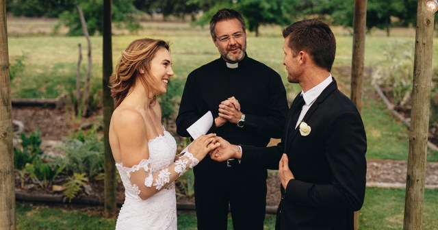 Newlyweds Exchange Phone Numbers