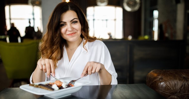 Five Ways to Let Your Waitress Know You Also Used to Work in the Food Industry