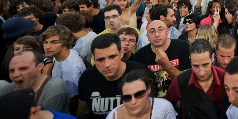 crowd, cheer, embarrassed