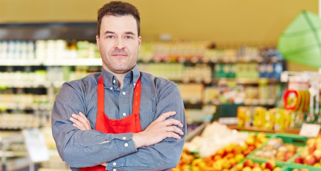 Man at Least 12 Years Older Than Coworkers Tired of Being Mistaken for Manager
