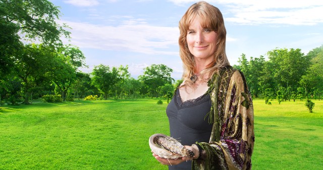 White Woman Burns Sage to Honor Victims of Cultural Appropriation