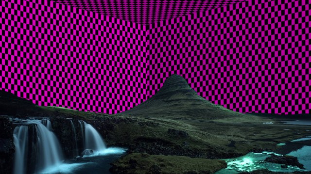 Tourists in Iceland Disappointed Skybox of Northern Lights Never Loaded