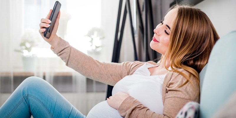 milf, announcement, pregnancy