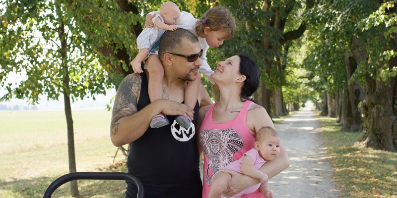 earlier kid, punk parents