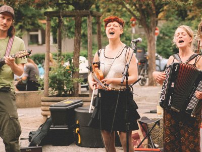 folk, band, paid, gig