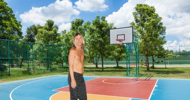 Iggy Pop Crosses Fingers During Team Selection in Shirts vs. Skins Pickup Game
