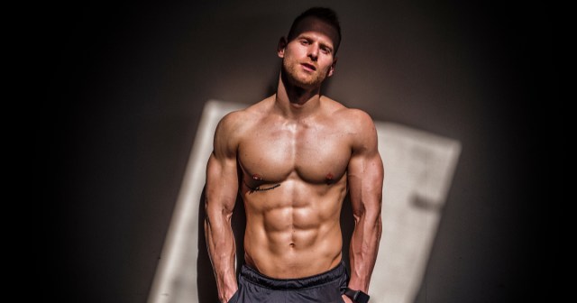 How I Got Six-Pack Abs Through Hard Work and Mostly Being 22-Years-Old