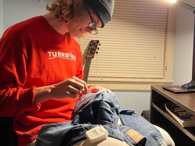 Punk, floss, dental, dental floss, teeth, gums