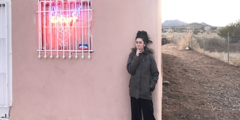 smoker, cigarrettes, alone, loser, sad