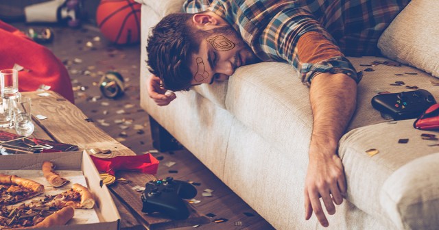Inclusive Frat Guy Draws Both Penises and Vaginas on Passed Out Freshmen