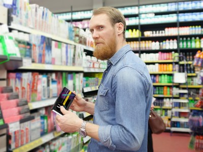 tampon, embarrassed, ignore, unremarkable, invisible