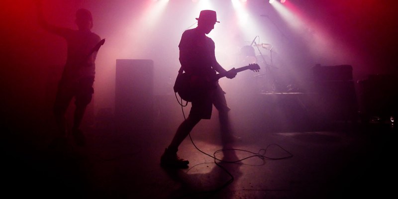 guitarist, pop punk, solo, guitar solo