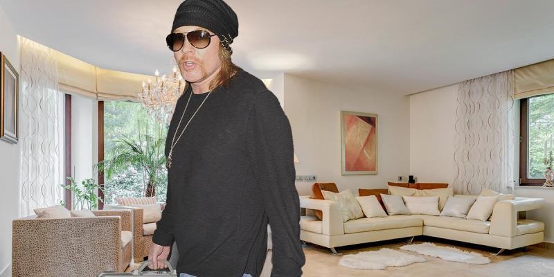 axl rose, late, fans, sad, disappointed