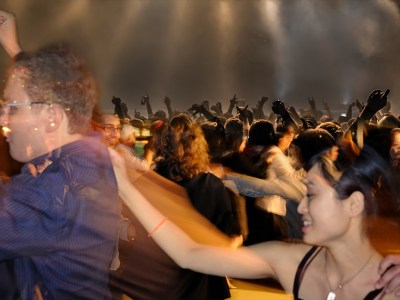 circle pit, massage, show