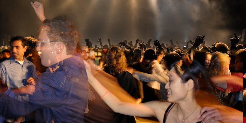 circle pit, massage, show