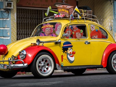 clown car, covid-19, spread, car, clowns, sick, pandemic, social distancing