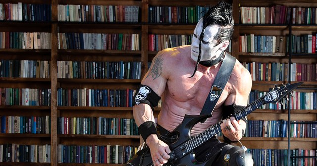 Doyle Wolfgang von Frankenstein Releases 90-Second Guitar MasterClass