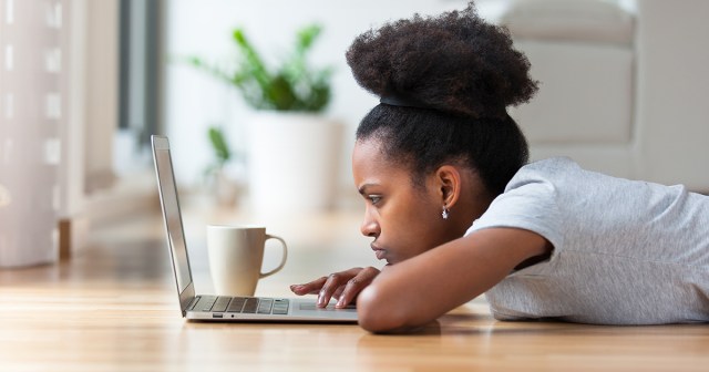 Bored Woman Quietly Re-Follows All Messy, Oversharing Facebook Friends Unfollowed Over the Years