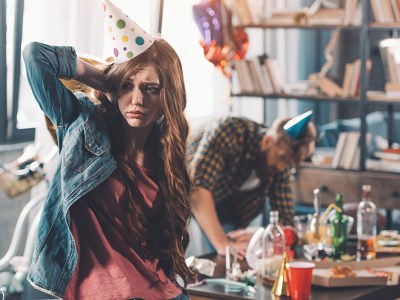 bluetooth, speaker, bluetooth speaker, broken, annoying