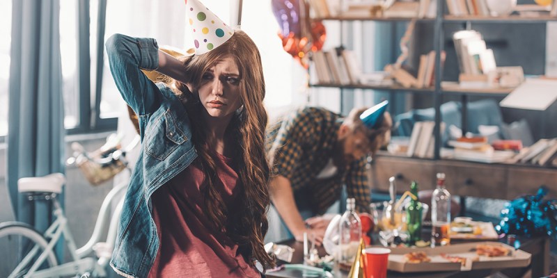 bluetooth, speaker, bluetooth speaker, broken, annoying