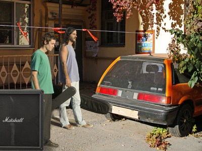 driveway, upstairs, neighbor, band, punk, DIY